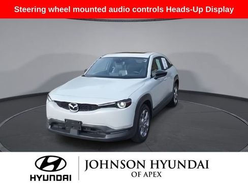 Used 2022 MAZDA MX-30 Electric w/ Premium Package image 3