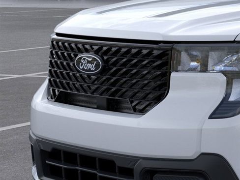 New 2025 Ford Maverick XLT w/ XLT Luxury Package AWD/4WD image 18