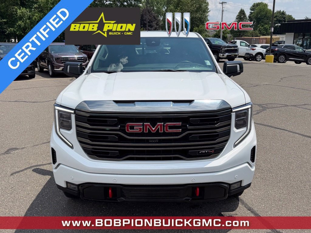 Used 2023 GMC Sierra 1500 AT4 w/ AT4 Preferred Package AWD/4WD image 6