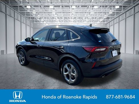 Used 2025 Ford Escape ST-Line FWD image 5