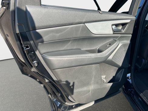 Used 2023 Acura MDX FWD w/ Technology Package image 13