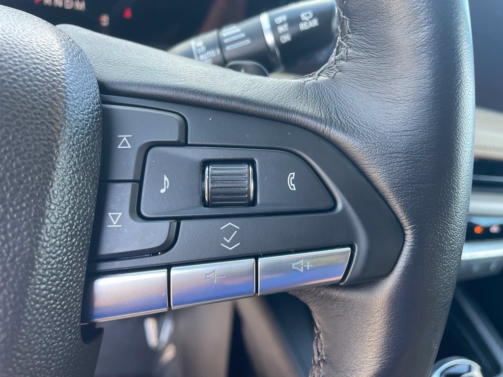 Used 2024 Cadillac XT4 Premium Luxury FWD image 33