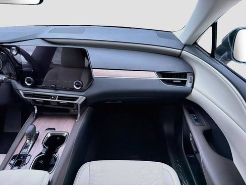 Used 2024 Lexus RX 350 Premium w/ Accessory Package (Z1) FWD image 18