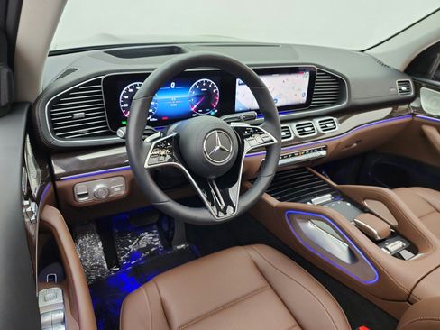 Certified 2026 Mercedes-Benz GLS 450 4MATIC image 14