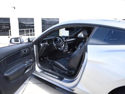 Used 2020 Ford Mustang GT Premium w/ Equipment Group 401A image 11