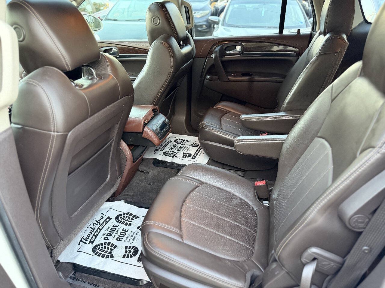 Used 2013 Buick Enclave Leather FWD image 16