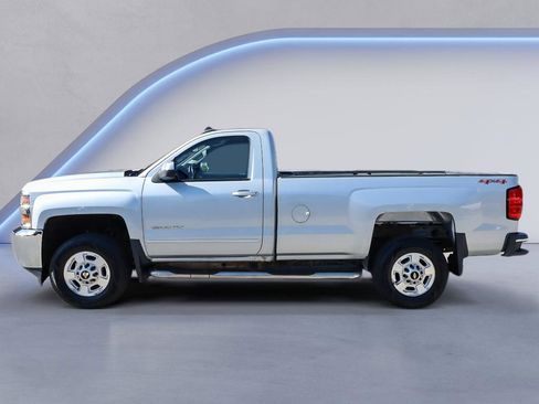 Used 2015 Chevrolet Silverado 2500 LT AWD/4WD image 3