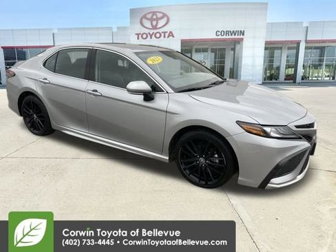 Used 2023 Toyota Camry XSE image 7