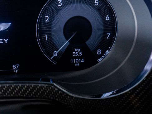 Used 2022 Bentley Bentayga Speed image 47