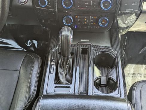 Used 2015 Ford F150 Lariat image 43
