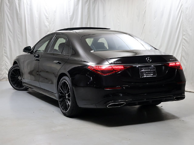 Certified 2023 Mercedes-Benz S 580 4MATIC Sedan image 9