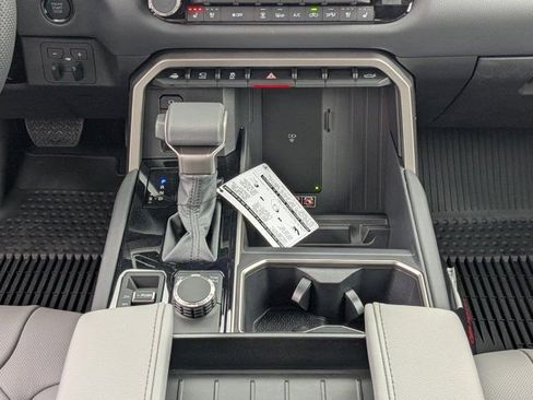 New 2026 Toyota Tundra Limited AWD/4WD image 19