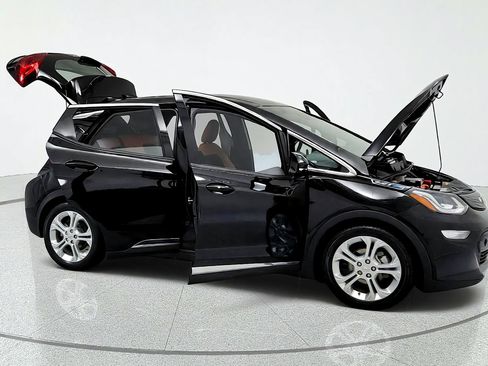 Used 2020 Chevrolet Bolt LT FWD image 14