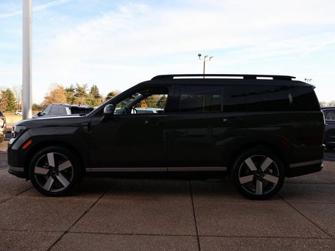 Used 2024 Hyundai Santa Fe Limited image 3