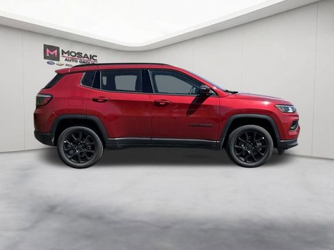 New 2026 Jeep Compass Latitude AWD/4WD image 9