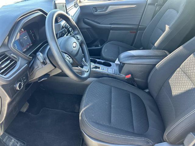 Used 2025 Ford Escape Active AWD/4WD image 14