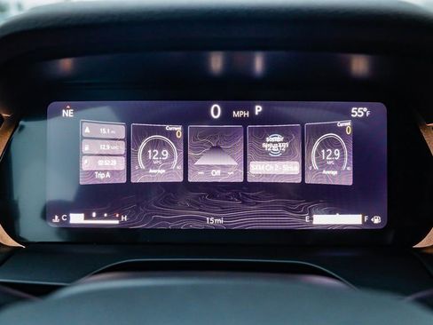 New 2025 Jeep Grand Cherokee Altitude image 24