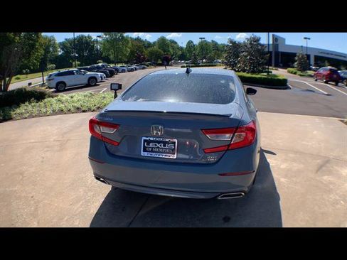 Used 2022 Honda Accord Sport image 7