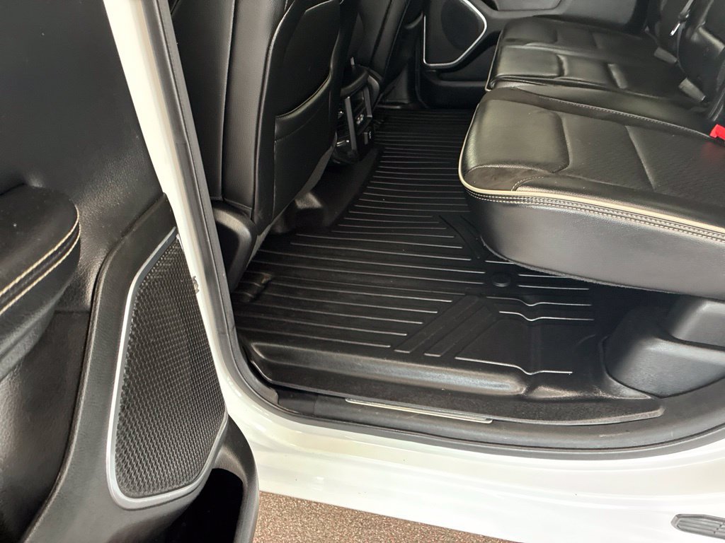 Used 2022 RAM 1500 Laramie w/ Off Road Group AWD/4WD image 19