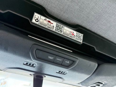 Used 2022 Jeep Wrangler Unlimited Sport image 24