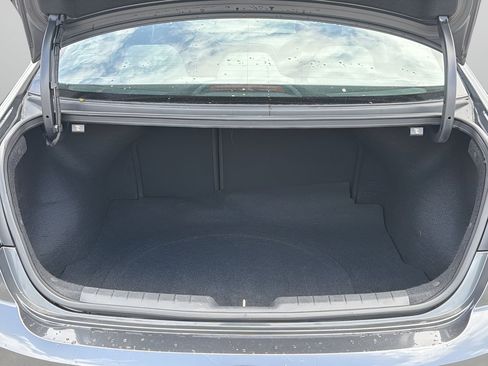 Used 2020 Hyundai Elantra SE FWD image 7