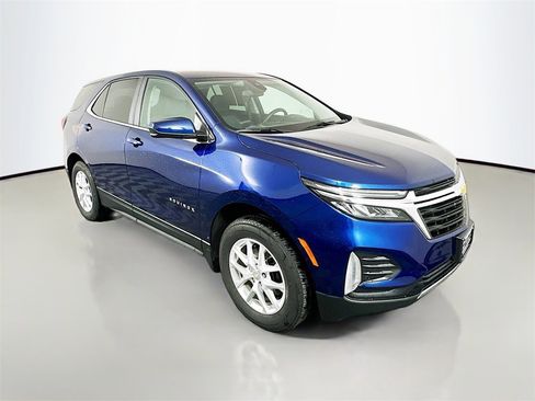 Used 2023 Chevrolet Equinox LT w/ LPO, Floor Liner Package image 1