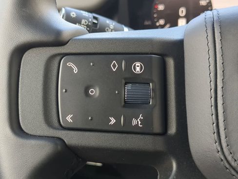 Used 2025 Land Rover Defender 130 Outbound image 26