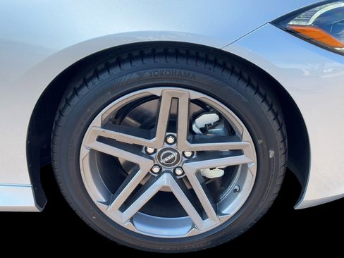 New 2025 Nissan Z Sport w/ Floor Mat Package image 10