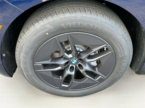 New 2026 BMW iX xDrive45 w/ Premium Package image 26