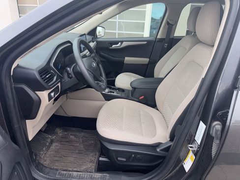 Used 2020 Ford Escape SE AWD/4WD image 5