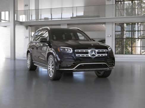 Used 2023 Mercedes-Benz GLS 580 4MATIC image 9