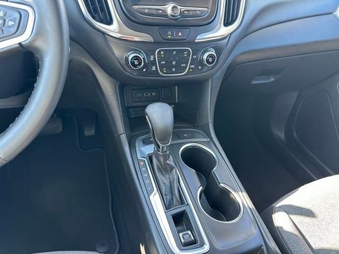 Used 2024 Chevrolet Equinox LT image 21