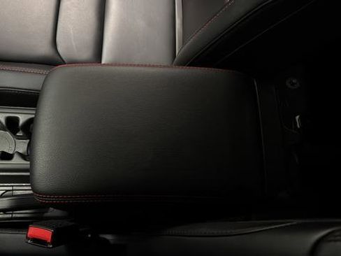 Used 2024 Jeep Wrangler Unlimited Rubicon w/ XTREMEE 35" Tire Package image 19