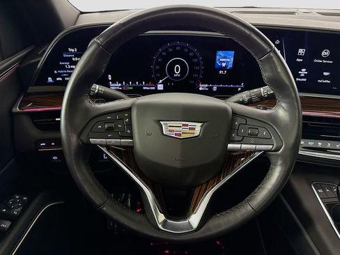 Used 2022 Cadillac Escalade Premium Luxury image 11