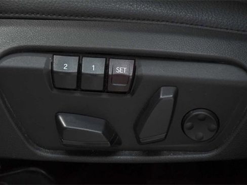 Used 2017 BMW X1 xDrive28i image 22