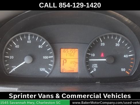 Used 2015 Freightliner Sprinter 3500 RWD image 13