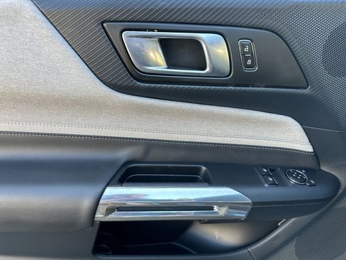 Used 2024 Ford Mustang GT RWD image 12