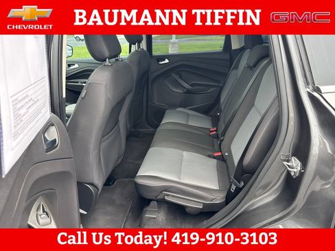 Used 2018 Ford Escape SE w/ SE Sync 3 Package AWD/4WD image 25