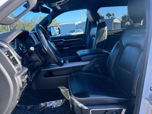 Used 2022 RAM 1500 Laramie image 12