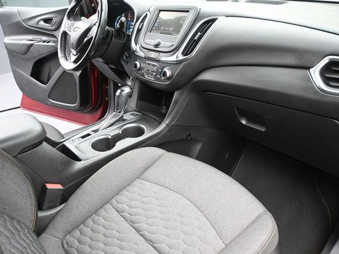 Used 2019 Chevrolet Equinox LT AWD/4WD image 17