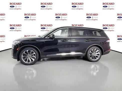 New 2026 Lincoln Aviator Reserve RWD image 5