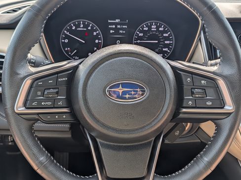 Used 2025 Subaru Outback Limited AWD/4WD image 25