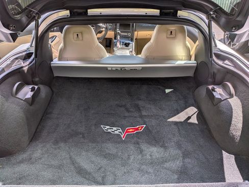 Used 2010 Chevrolet Corvette Coupe w/ Preferred Equipment Group image 9