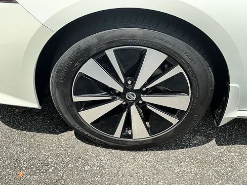 Certified 2021 Nissan Altima 2.5 SL AWD/4WD image 10