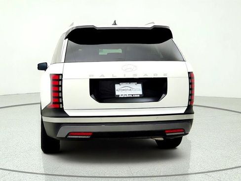 Used 2026 Hyundai Palisade SEL FWD image 6