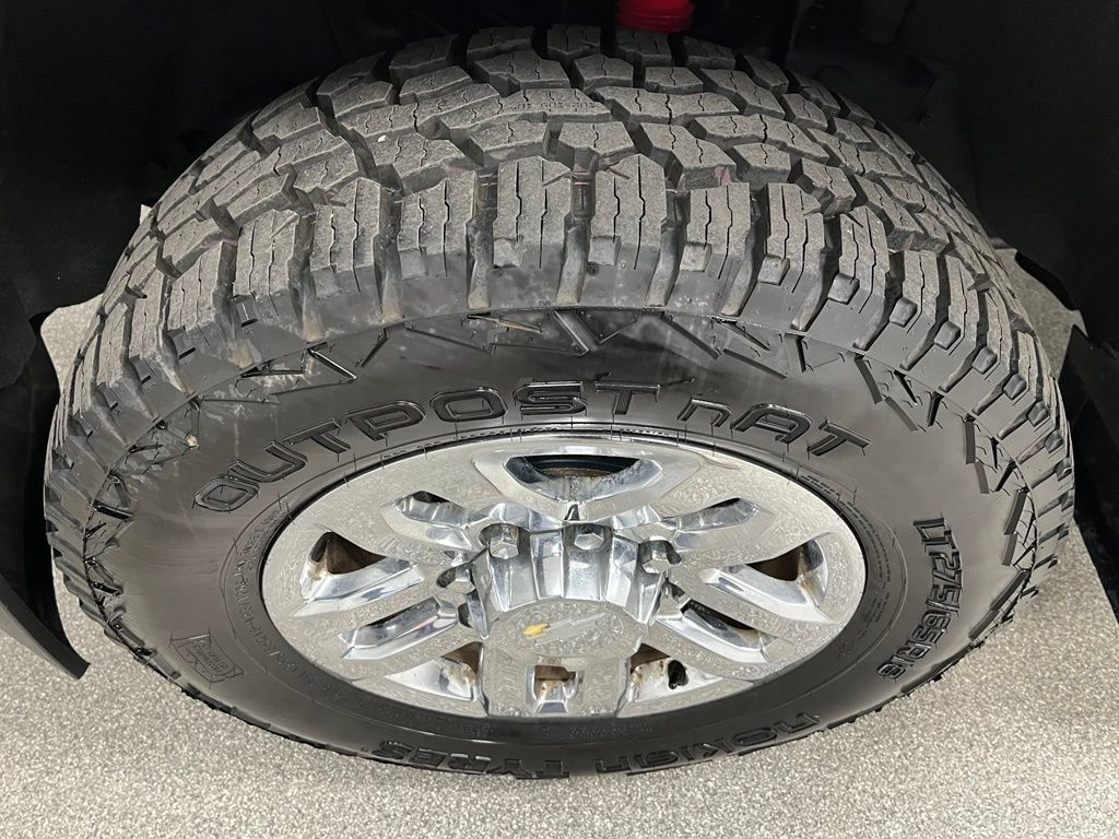 Used 2018 Chevrolet Silverado 2500 LTZ w/ Custom Sport Edition AWD/4WD image 15