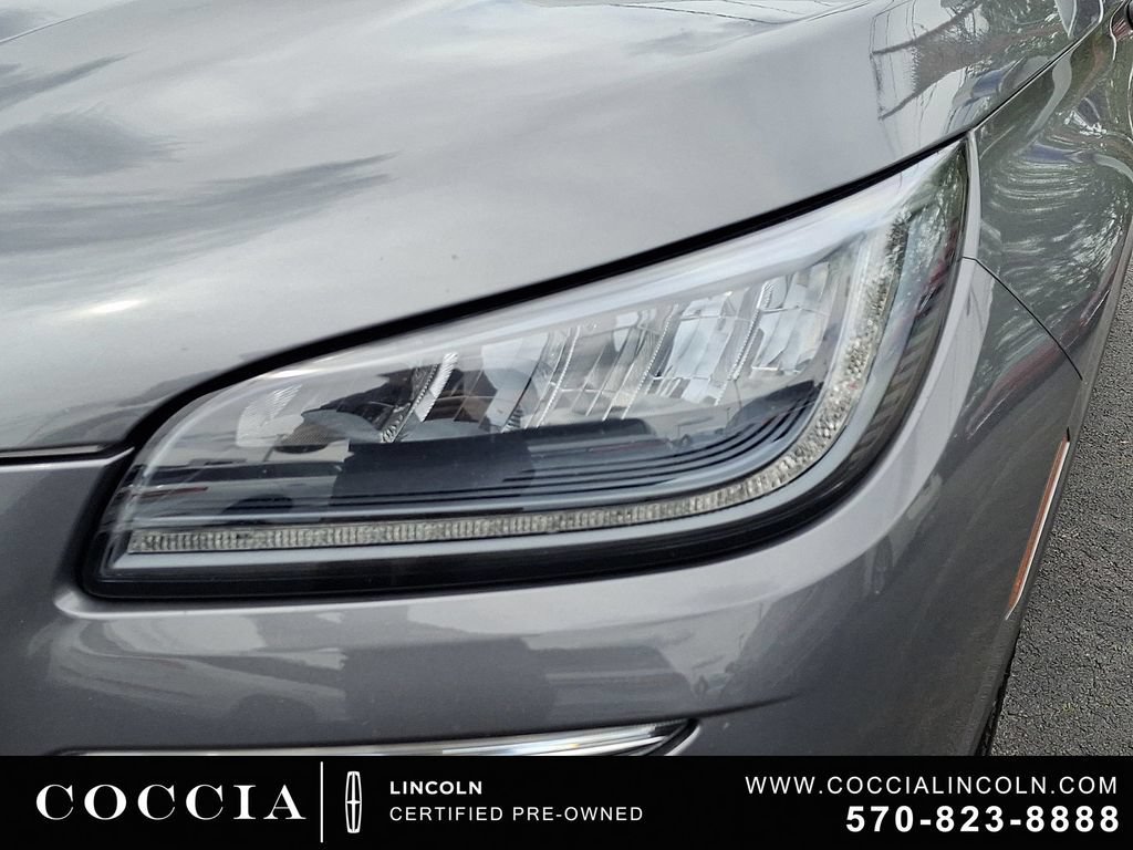 Certified 2023 Lincoln Corsair AWD w/ Equipment Group 101A image 9