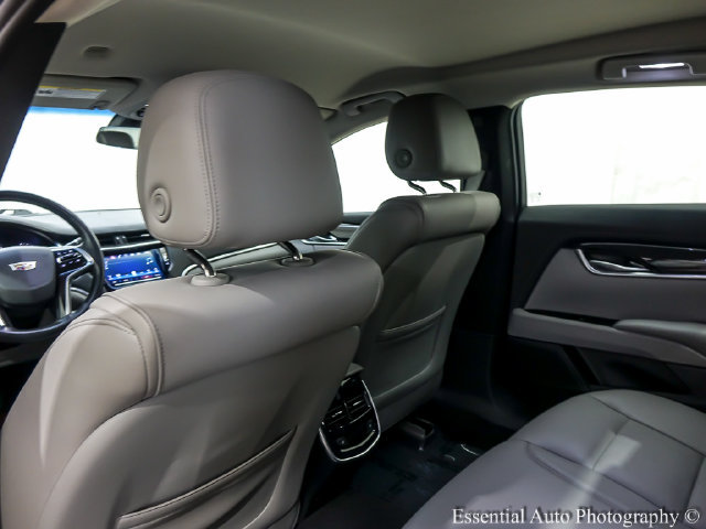Used 2017 Cadillac XTS Luxury FWD image 11
