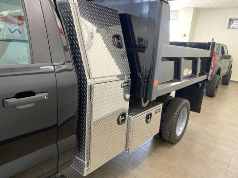New 2025 Ford F550 4x4 Regular Cab Super Duty image 7