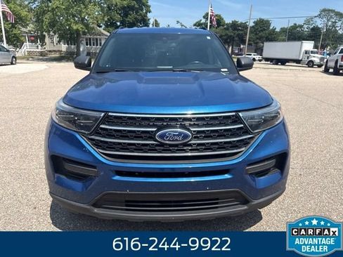 Used 2020 Ford Explorer XLT w/ Comfort Package AWD/4WD image 3